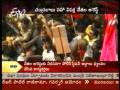 videos de All parties leaders arrested at Tank bond