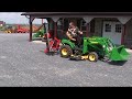 John Deere Tractor w/loader and back attachment