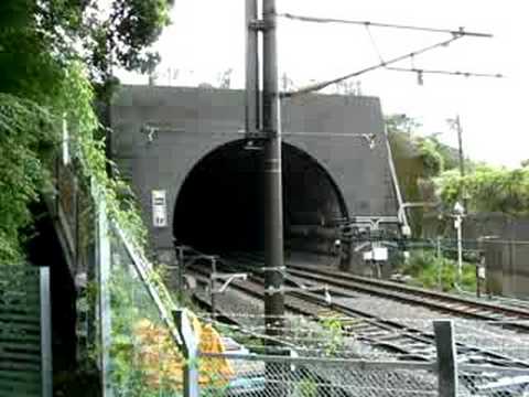 N700系 トンネル突入