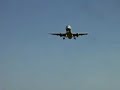 Landung von Lufthansa (Pistenende)
