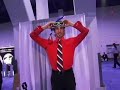 digitalcamerainfo.com's intrepid reporter does some hands on testing of waterproof cameras and camcorders at ces 2008.