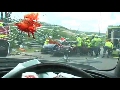 VIDEO SANGRIENTO EN EL REINO UNIDO escenas fuertes