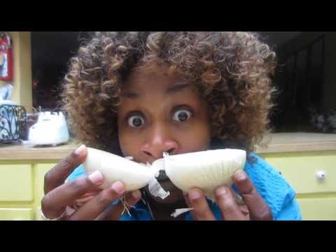 glozell1 - MOM, STOP! XOXOXO --- Subscribe to GloZell's Google+ https://plus.google.com/117070094195565533036/posts Buy New T-Shirts Here http://bit.ly/GloZell-shop Tha...