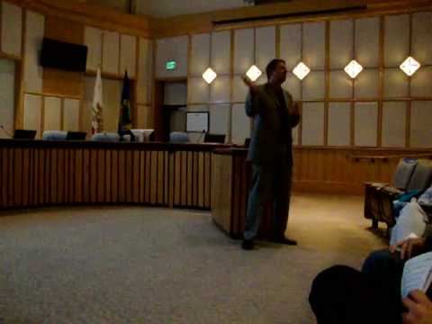 VTAPlanning - The fourth video in a series from the Light Rail Comprehensive Analysis public meeting on November 19th in Mountain View.