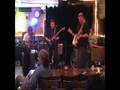 videos de Fat Tire / Dust My Broom  @ Desmond's Tavern