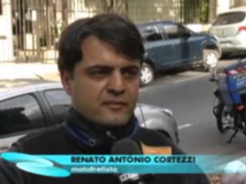 Maioria dos motofretistas ainda está fora das novas regras
