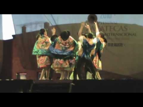 El folclor peruano se lució en un festival de baile en México