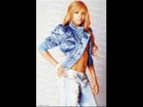 ciara-other chicks