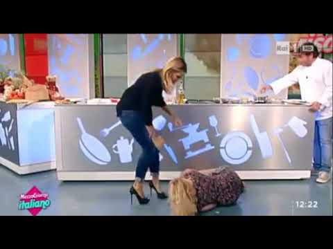 Prezenterka w telewizji odwaliła taki numer, że musieli ją zbierać z podłogi