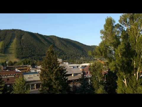 jackson hole - Explore iconic downtown Jackson Hole with Jackson Hole Sotheby's International and Realty Group of Jackson Hole's Jeff Ward.