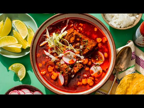 Mexikanische Suppe aus zartem Schweinefleisch 🇲🇽🍲 Pozole Rojo 👍 Suppenrezepte