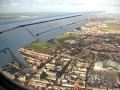 British Airways Boeing 757-200 crosswind landing at LHR (London Heathrow)