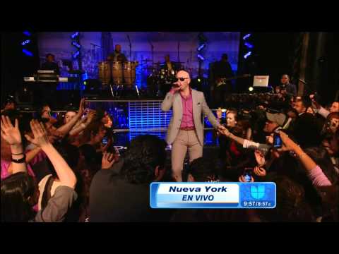 Pitbull @ Despierta America (2011)