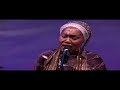 Odetta Live in concert 2005, \"Bourgeois Blues\"