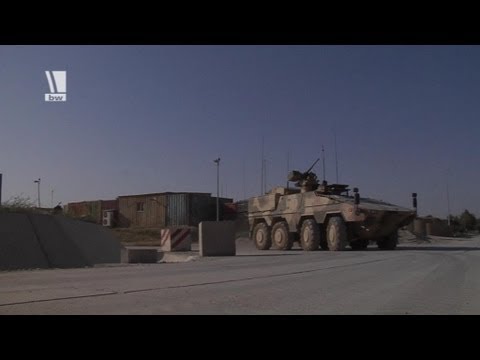 kunduz - Patrouillen sind die tägliche Arbeit der Soldaten im Raum Kunduz. Neben dem Sichern der Hauptverbindungsstraßen, werden vor allem die Kontakte zu den Verantw...
