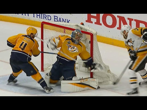 Video: Hornqvist banks goal off Rinne to score late Stanley Cup winner
