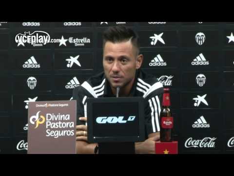 Valencia CF: Alves: 'Con Peter Lim, cada temporada el VCF va a ser más fuerte'