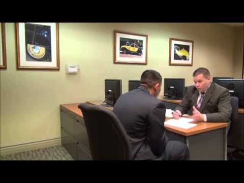 how to be a finance manager for a car dealership