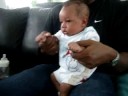 Moreno spelen met papa