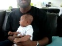 Moreno spelen met papa