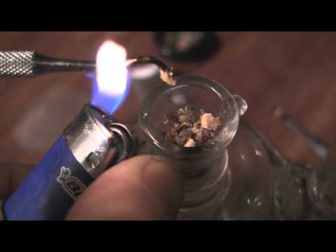 hash - what is up world, welcome to my seven hundredth episode of tokin daily. just got the loading of the bowl for the show today and a bit of a voiceover, i know ...