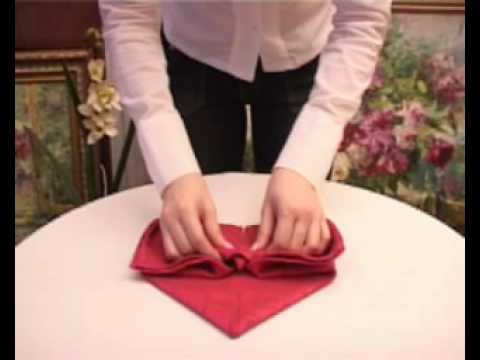 napkin folding heart - عمي اتعلمو شلون تنسقون.