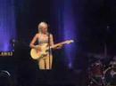angie doll en concert � vire organis� par vire fm, le 17 mai 2008.