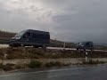 lodo en la carretera