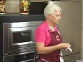 Vegetarian Cooking: Spinach Enchiladas