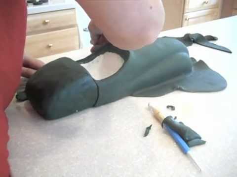 how to attach rice krispies to cake