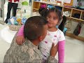 DANNY LLEGANDO DE IRAK SORPRENDIENDO A SU HIJA DANIELLA