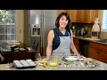 Strawberry Banana Muffins Recipe Demonstration - Joyofbaking.com