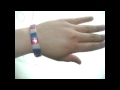 Manualidades de Reciclaje:  Como hacer  una pulsera con una botella plastica reciclada
