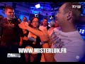 cauet s'improvise expert en s�duction pour aider lucas � p�cho sa voisine !
