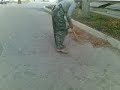 подметание в 2 руки