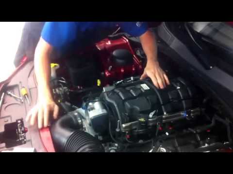 Thomson, GA – 2012 Chrysler 300 Intake Manifold Removal