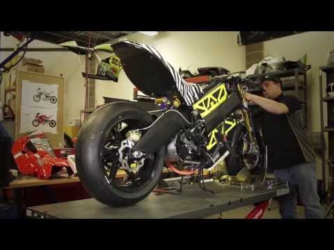 brammo - www.parker.com/racing www.parker.com/hev Parker Hannifin spotlights electric motorcycle manufacture, Brammo Inc. Brammo discusses how they started with Parke...