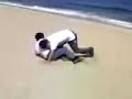 mariconeo en verano junto al gay de juan barrios