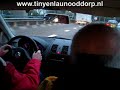 Tiny en Lau maken ruzie in de taxi Tiny en Lau maken ruzie in de taxi