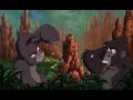 tarzan - son of man
(norwegian video)
http://youtube.com/watch?v=tkeibmhwwrq

tarzan - two worlds
(norwegian video)
http://youtube.com/watch?v=8wty4nf5kn4

tarzan - strangers like me
(norwegian video)
http://youtube.com/watch?v=ernbasajmtu

tarzan - you'll be in my heart
(norwegian video)
http://youtube.com/watch?v=e5zgy8zks1o

tarzan - trashin' the camp
(norwegian video)
http://youtube.com/watch?v=956eyjf7zdi

(rippet fra dvden)
all credit til disney.

sanger: tor endresen
----------------------------------
lyrics:

sjebnen vandrer sine egne veier
to liv, tilh�righet
velg din vei, i kj�rlighet
som bare hjertet vet

et paradis p� ukjent sted
en verden uten fortr�dt
et enkelt liv, et liv i fred

l�vet hvisker under nakne f�tter
to liv, tilh�righet
velg din vei, i kj�rlighet
som bare hjertet vet

her under tr�rnes dunkle tak
solens str�ler leker med
et enkelt liv
et liv i fred

l�ft ditt hode, akselerer din b�r
styrke det har du i deg
og bygg din borg, vit hva du gj�r
for tiden som kommer blir farlig far varlig frem

(pause)

helt uten ord er moders gr�t
helt uten ordets sinn i sorg
en dr�m som brast, en fallen b�t

et sted finnes et h�p som kaller
to liv, tilh�righet
velg din vei i kj�rlighet
som bare hjertet vet
