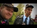 Thaigutter og tannpirkere