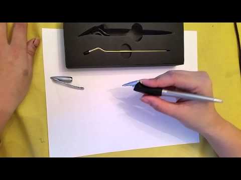 how to properly hold a pen