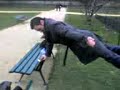 barres de rire...petite d�dicace adm