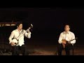 Hiromitsu Agatsuma (semisen), Dmitry Kalinin (balalaika)