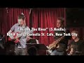 koan live @ cornelia street cafe, nyc
3/4/07

loren stillman (alto sax)
sebastian noelle (guitar)
thomson kneeland (bass)
ted poor (drums)

video: marah strauch