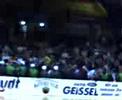 Bierflasche auf dem Spielfeld in Dessau + HFC \"Fans\" Bierflasche auf dem Spielfeld in Dessau + HFC \"Fans\"