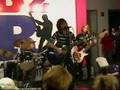 videos de Dunce playing 'Love Remains the Same' (Gavin Rossdale)