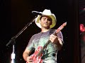 brad-paisley-he-didnt-have-to-be.html