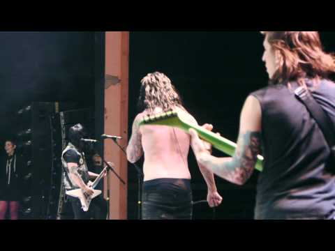 graceful - Watch our interview with a fan from Make A Wish whom Ronnie brought on stage during Warped Tour! http://youtu.be/QteWnPTu_-k?hd=1 Be sure to watch this video...