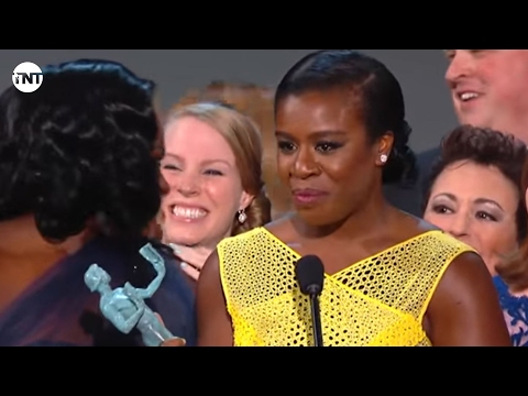 Orange Is The New Black Cast I SAG Awards Acceptance Speech 2015 I TNT